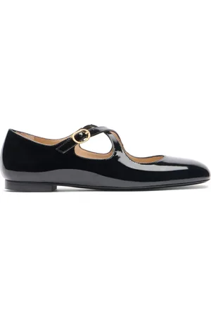 Stuart Weitzman Clem ballerina