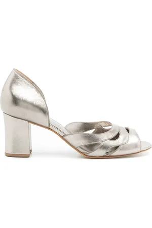 Sarah Chofakian Kate pumps