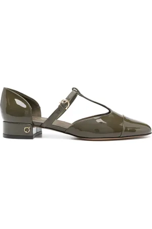 Salvatore Ferragamo Leren ballerina