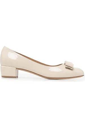 Salvatore Ferragamo Vara 1 pumps met strik