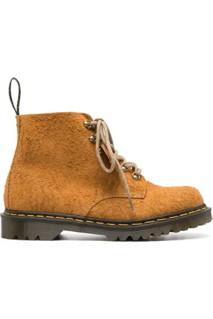 Dr. Martens Enkellaarzen met veters