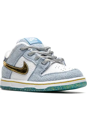 Nike SB Dunk Low Pro QS sneakers
