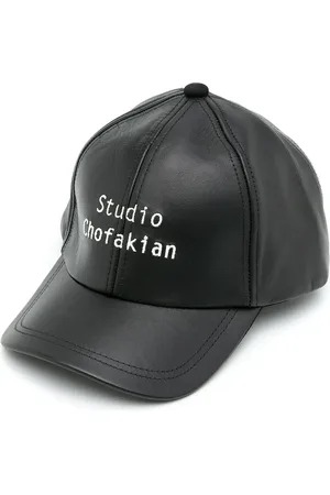 Studio Chofakian Honkbalpet met geborduurd logo