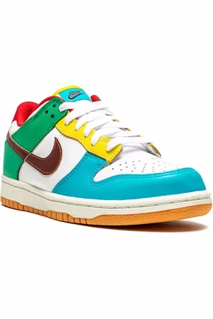 Nike Dunk Low SE sneakers