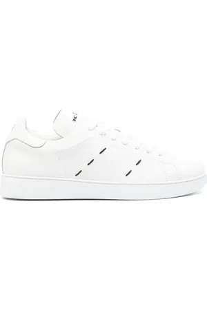 Kiton Sneakers met stiksel
