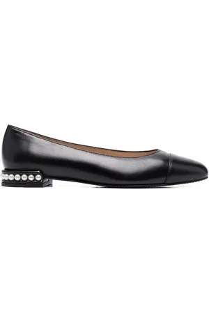 Stuart Weitzman Pearl ballerina