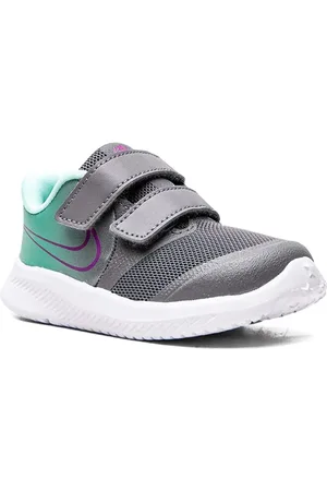 Nike Star Runner sneakers met klittenband