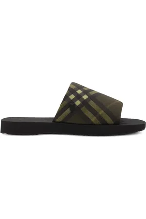 Burberry Check Trek slippers