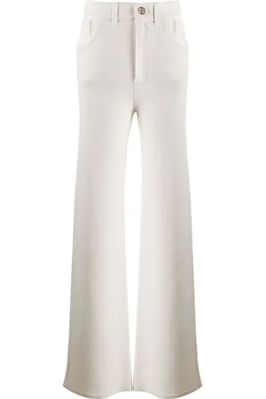 Barrie Broek met wijde pijpen