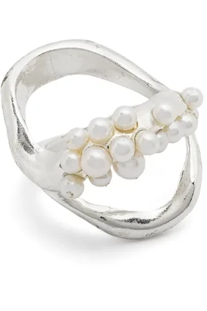 Beatriz Palacios Cluster ring met dubbele golf