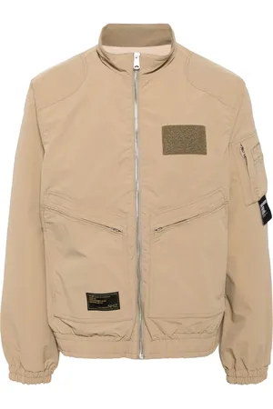 Izzue Legerjack met logo