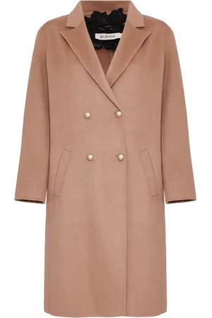 Lethicia Bronstein April trenchcoat