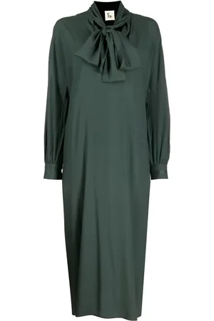 Paula Jurk met sjaaldetail