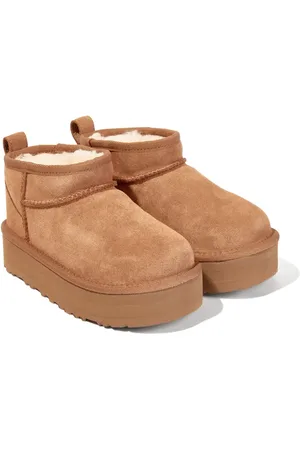 UGG Classic Ultra Mini suède laarzen met plateauzool