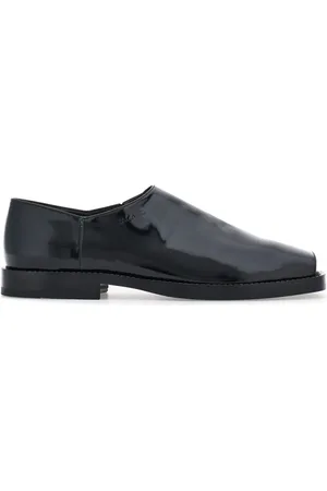 Salvatore Ferragamo Loafers met open neus