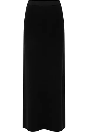 Anna Quan Ines maxi