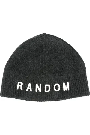 Random Identities Muts met geborduurd logo