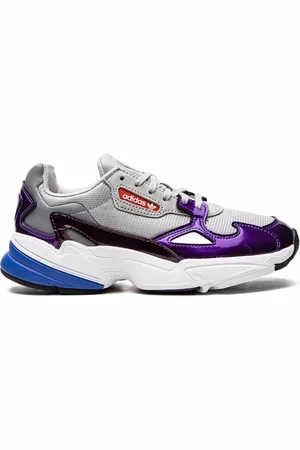 adidas Falcon low