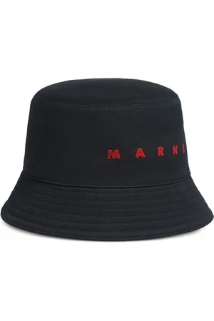 Marni Vissershoed met geborduurd logo