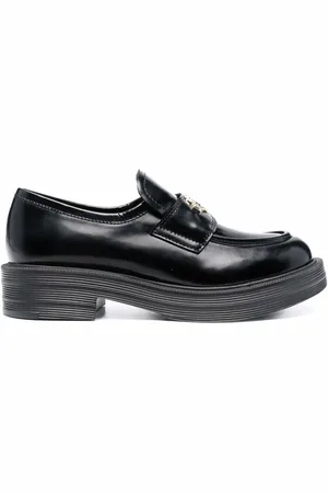 Moschino Loafers met logoplakkaat
