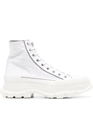Alexander McQueen Laarzen met ronde neus