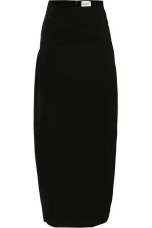 Khaite Lauson rok