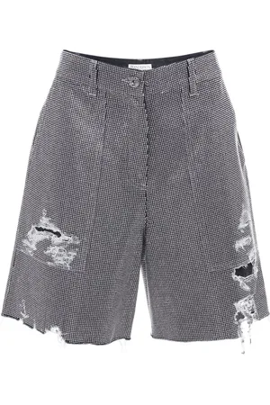 J.W.Anderson Shorts met studs