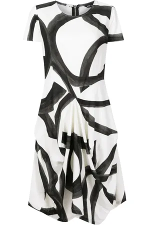 Uma Raquel Davidowicz Jurk met abstract patroon