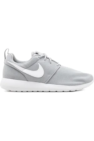 Nike Roshe One sneakers