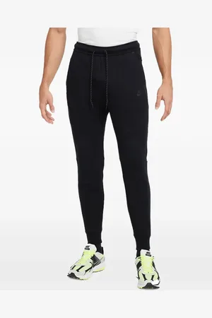 Nike Tech Fleece "Black/Black" trainingsbroek