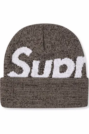 Supreme Muts met logo