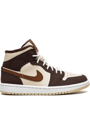 Jordan Air 1 Mid SE sneakers