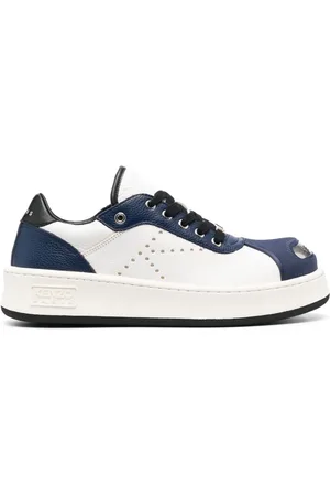 Kenzo Sneakers met logoplakkaat