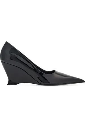 Salvatore Ferragamo Leren pumps