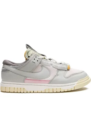 Nike Dunk Low Remastered sneakers