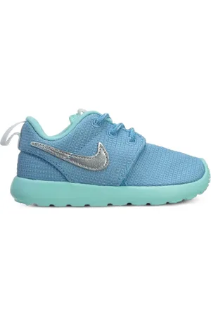 Nike Roshe One sneakers