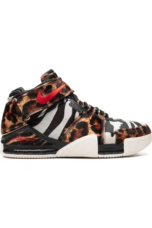 Nike LeBron 2 "Beast" sneakers