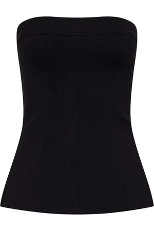Nicholas Tilly body top