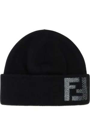 Fendi Muts met FF