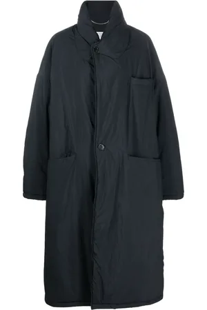 Maison Margiela Jas met enkele rij knopen en hoge hals