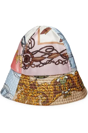 Comme des Garçons Vissershoed met barokprint