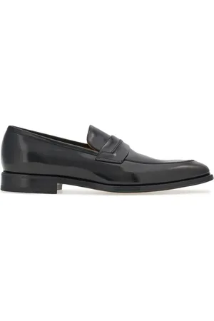 Salvatore Ferragamo Loafers met puntige neus