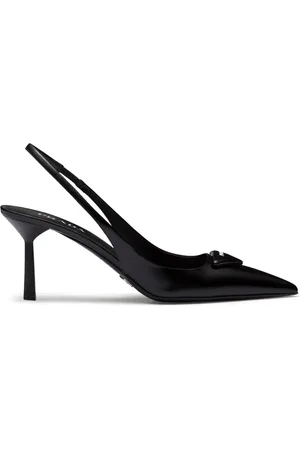 Prada Pumps met triangel logo