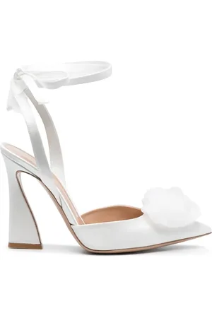 Gianvito Rossi Pumps met puntige neus