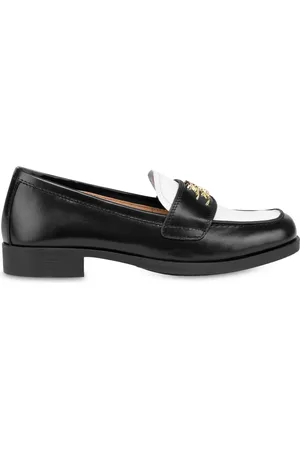 Moschino Leren loafers met logoplakkaat