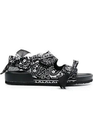 Arizona Love Apache bandana sandalen met print