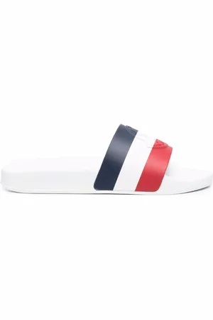 Moncler Slippers met logo reliëf
