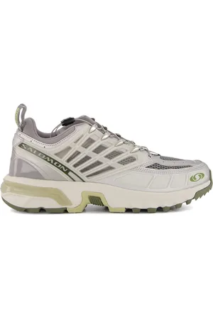Maison Margiela X Salomon ACS Pro sneakers met vlakken