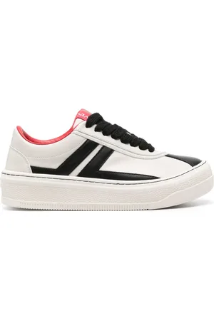 Lanvin Sneakers met vlakken