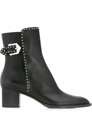 Givenchy Enkellaarzen met gesp